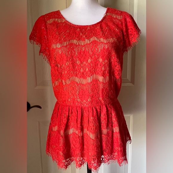 Anthropologie Maeve Red Lace Shirt Size M Valentine’s Day romantic pretty - Picture 1 of 11